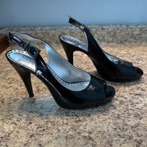 Gianni Bini Slingback Peep Toe Heels
